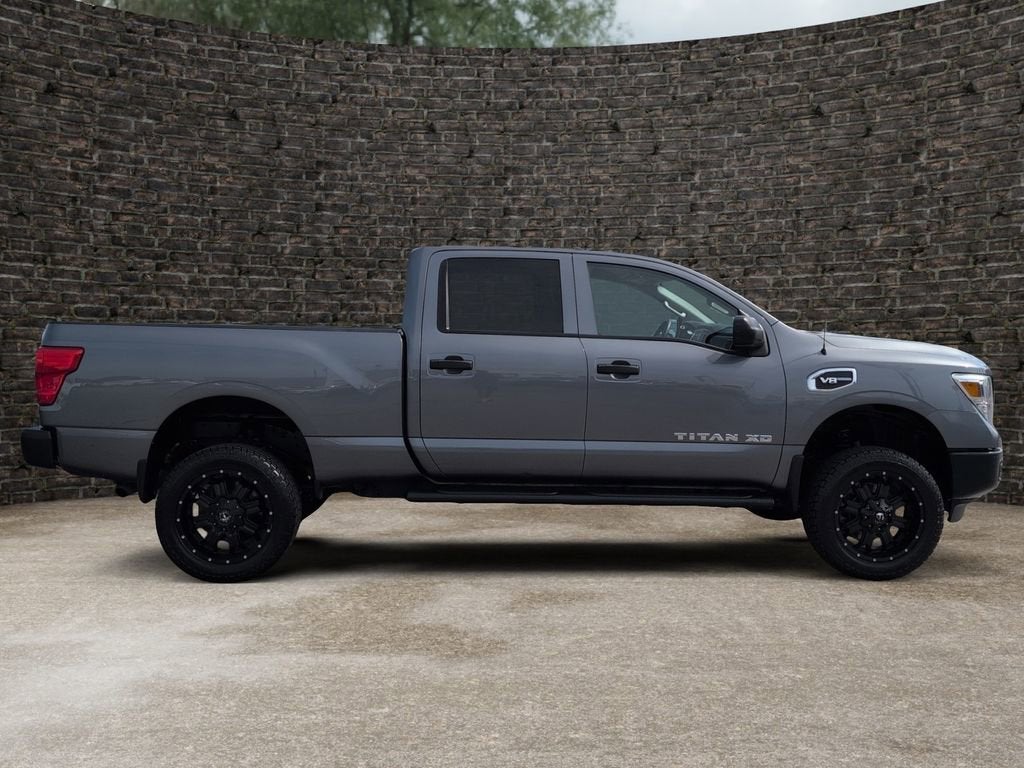 2018 Nissan TITAN XD S Gas