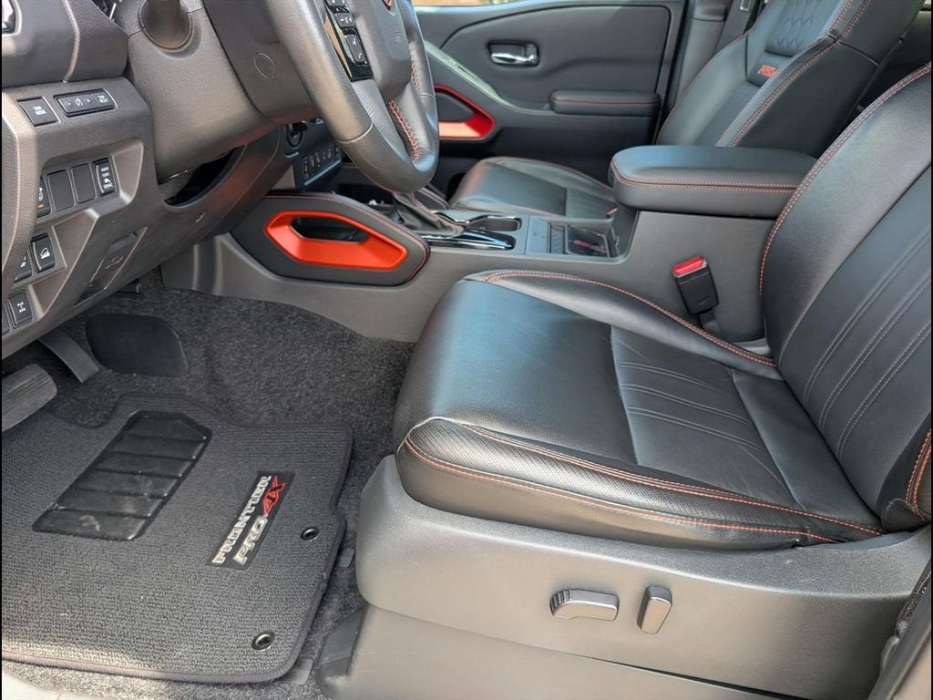 2023 Nissan Frontier Crew Cab PRO-4X 4x4