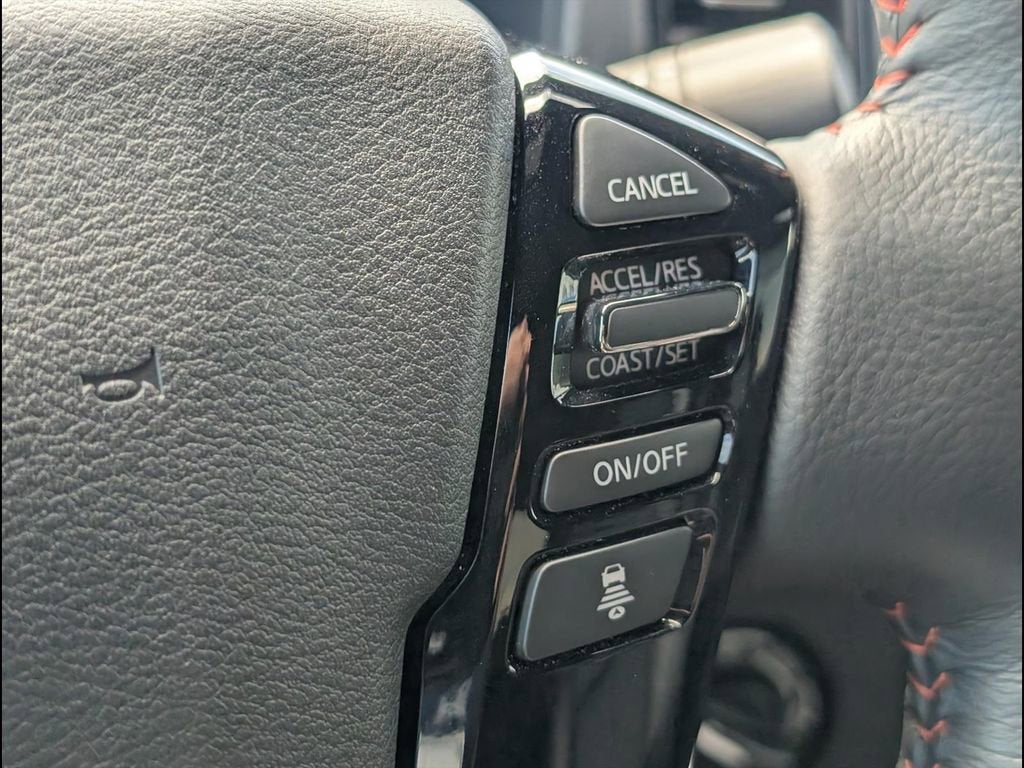 2023 Nissan Frontier Crew Cab PRO-4X 4x4
