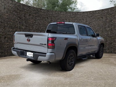 2023 Nissan Frontier Crew Cab PRO-4X 4x4