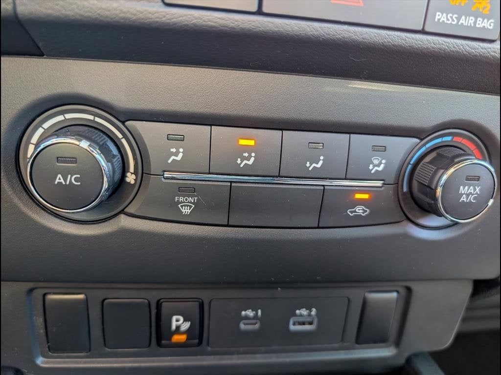 2023 Nissan Frontier Crew Cab SV 4x4