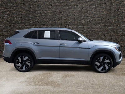 2024 Volkswagen Atlas Cross Sport 2.0T SE w/Technology