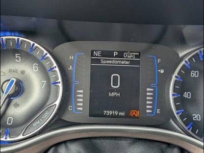 2022 Chrysler Voyager LX