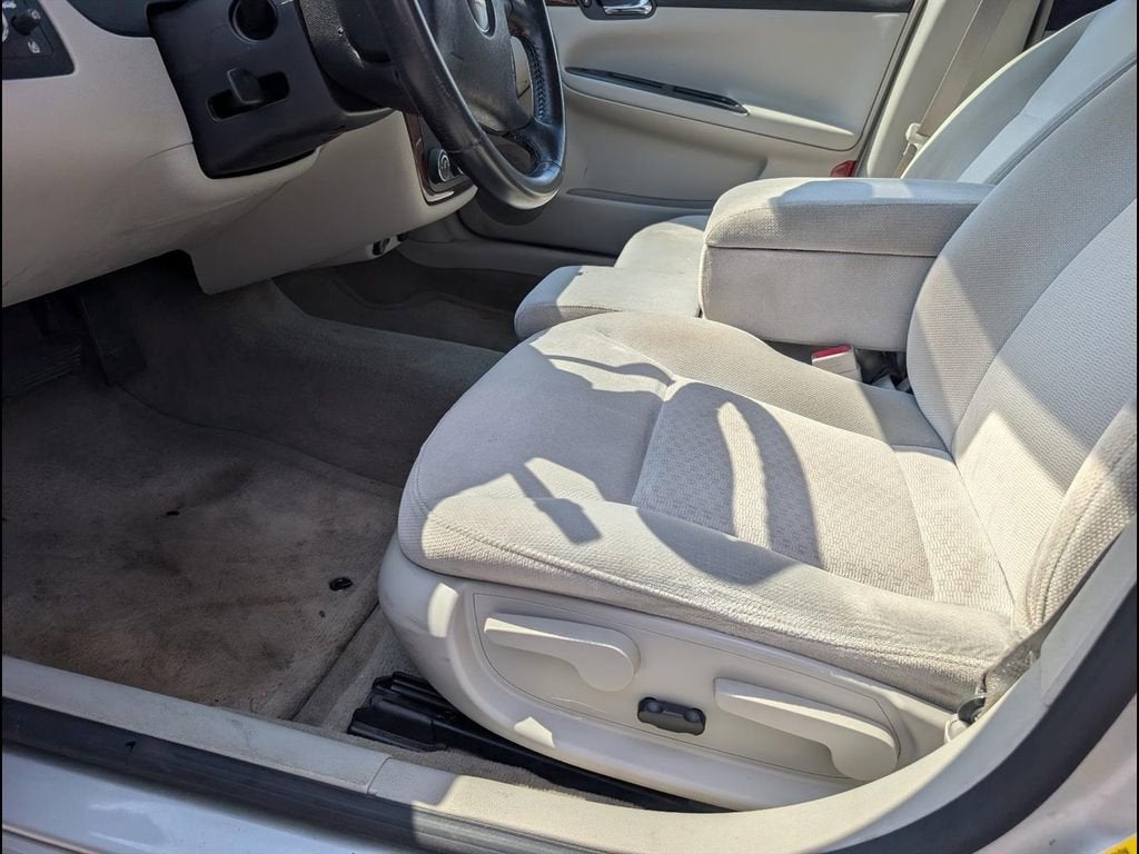 2011 Chevrolet Impala LS Retail