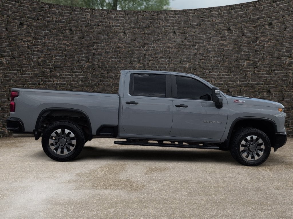 2025 Chevrolet Silverado 2500 HD Custom