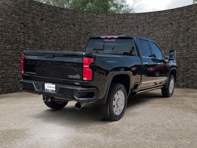 2025 Chevrolet Silverado 3500 HD High Country