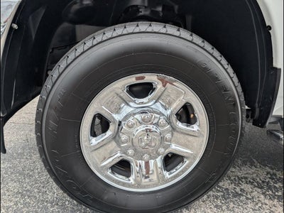 2023 RAM 2500 Tradesman Crew Cab 4x4 6'4" Box