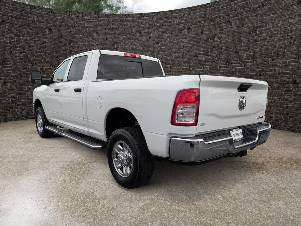 2023 RAM 2500 Tradesman Crew Cab 4x4 6'4" Box