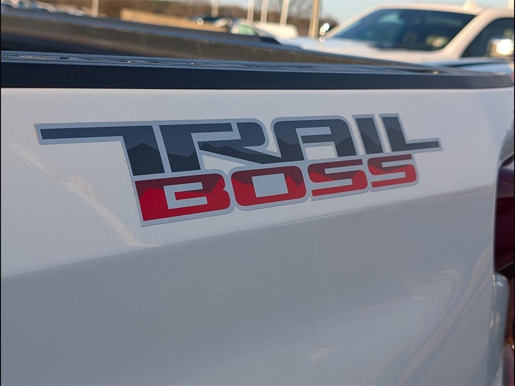 2024 Chevrolet Silverado 1500 Custom Trail Boss