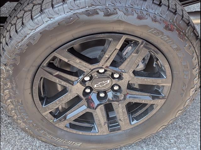 2025 Chevrolet Silverado 1500 Custom Trail Boss