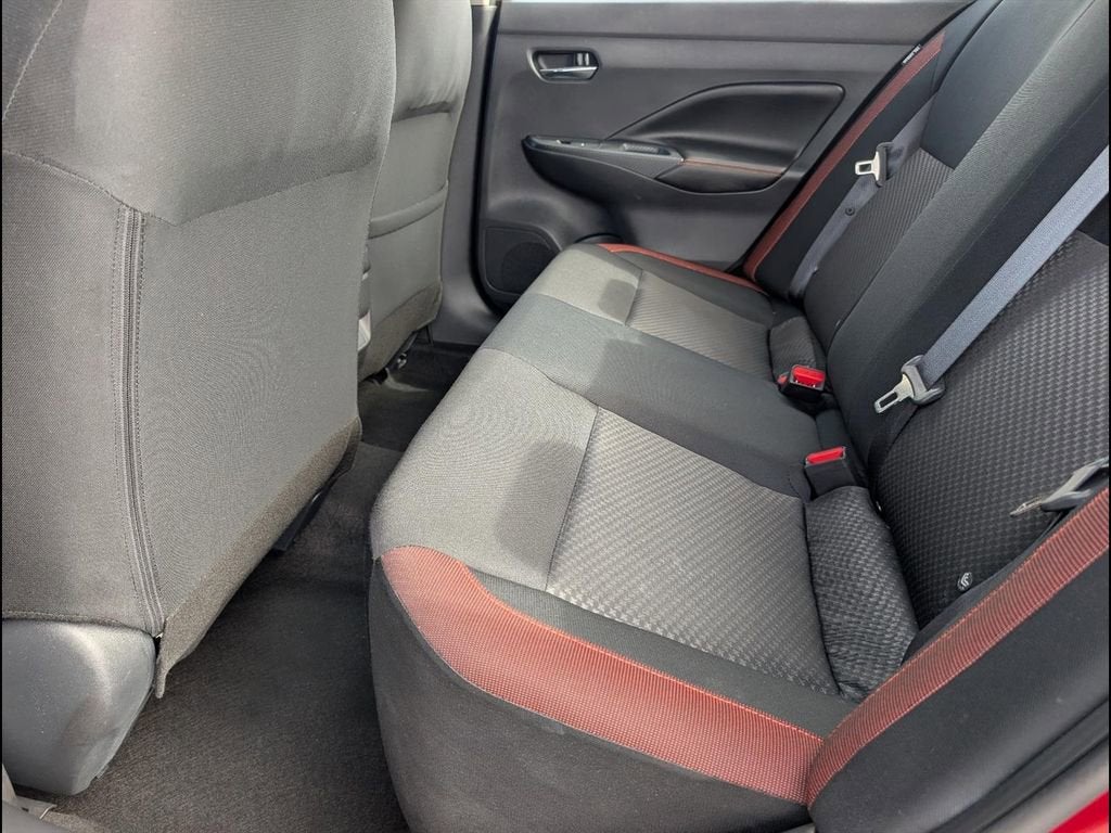 2025 Nissan Versa 1.6 SR