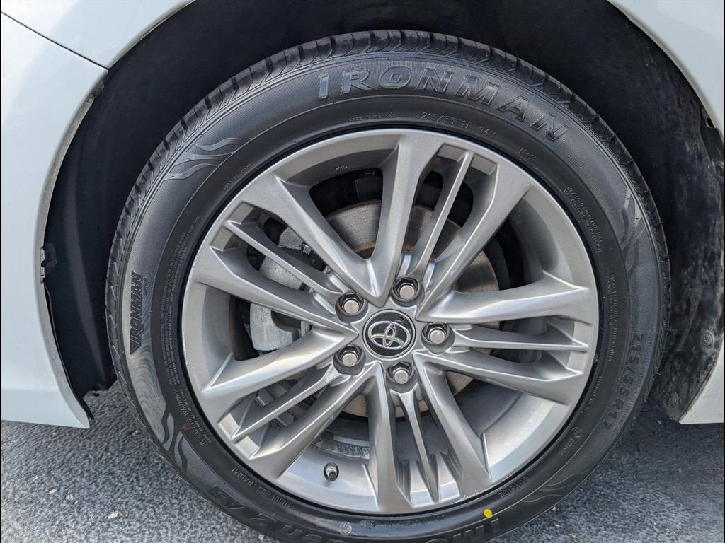 2017 Toyota Camry XLE
