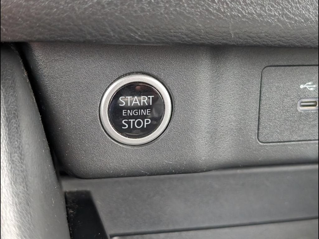 2021 Nissan Rogue SL FWD