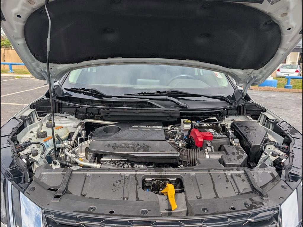 2022 Nissan Rogue SV FWD