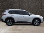 2022 Nissan Rogue SV FWD