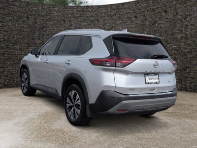 2022 Nissan Rogue SV FWD