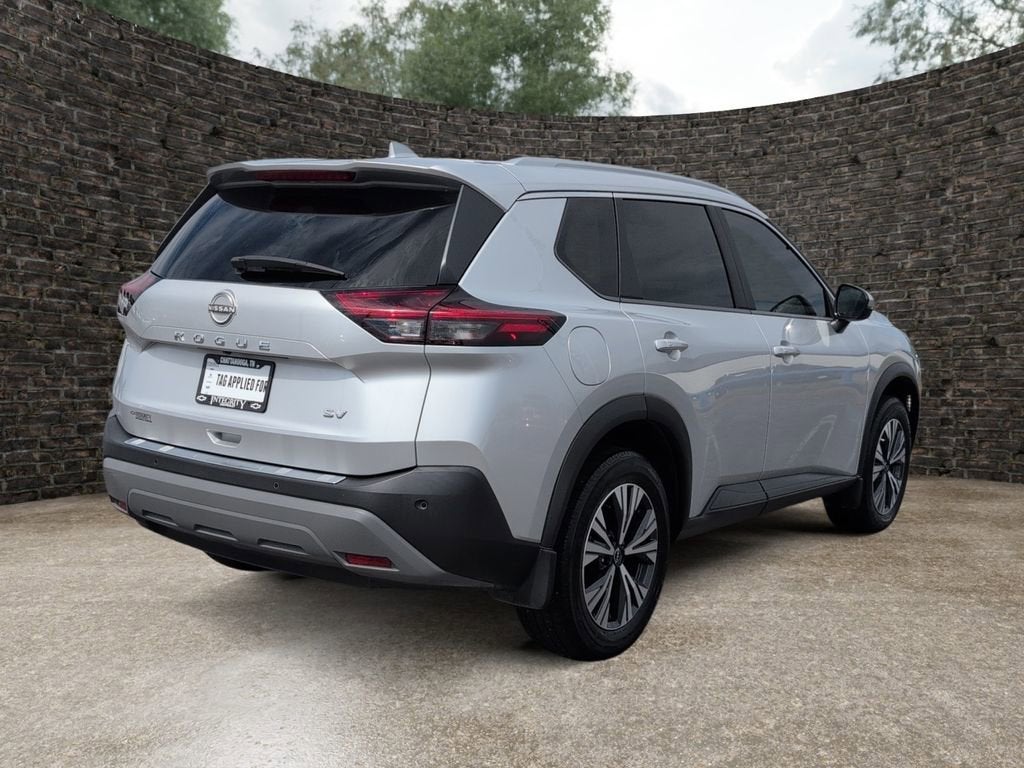2022 Nissan Rogue SV FWD
