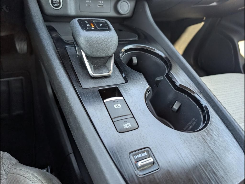 2023 Nissan Rogue SV FWD