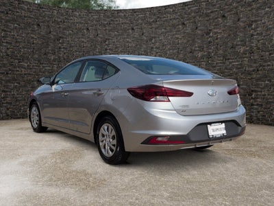 2020 Hyundai Elantra SE