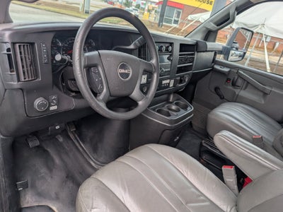 2018 GMC Savana Cutaway 3500 3500 Van 177"