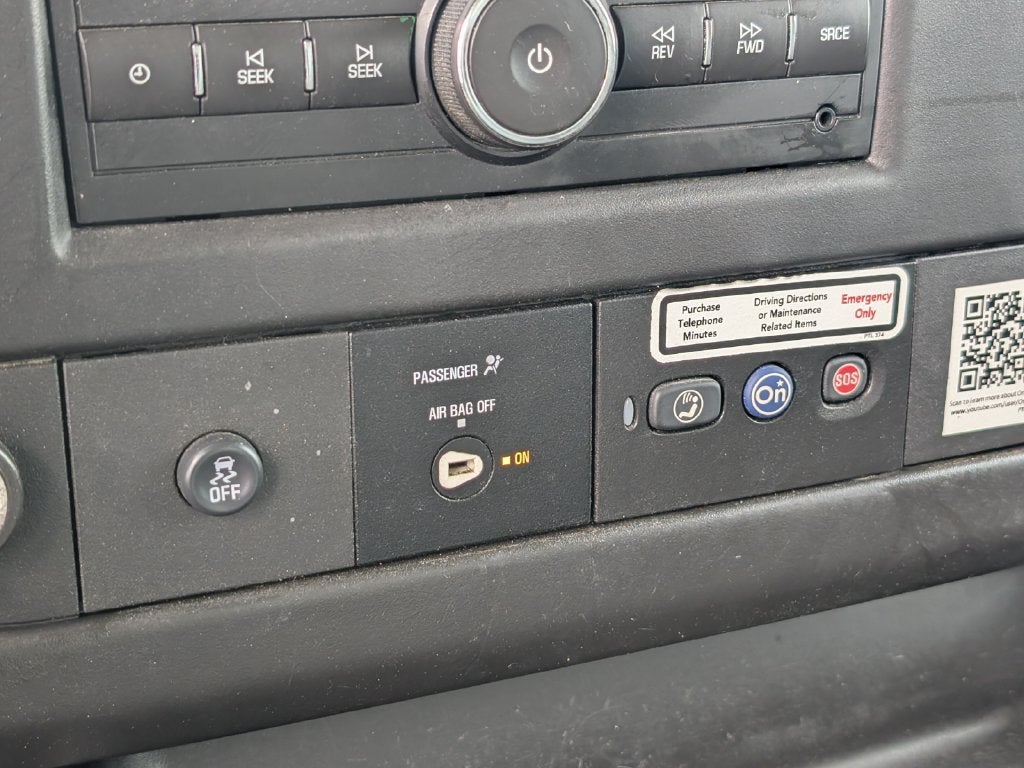 2018 GMC Savana Cutaway 3500 3500 Van 177"