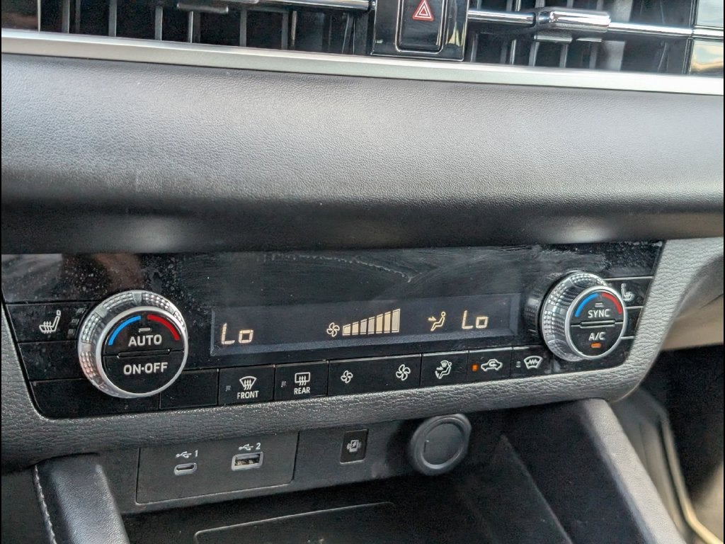 2022 Mitsubishi Outlander Black Edition S-AWC