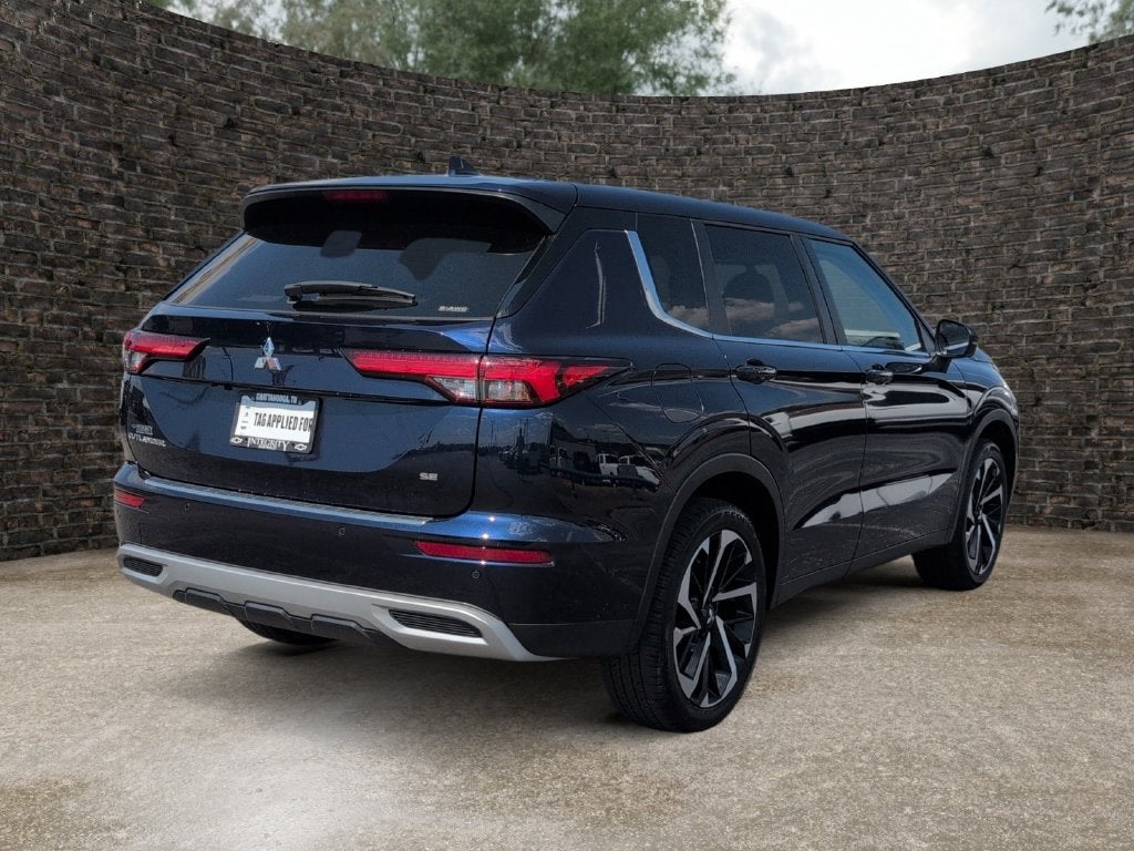 2022 Mitsubishi Outlander Black Edition S-AWC