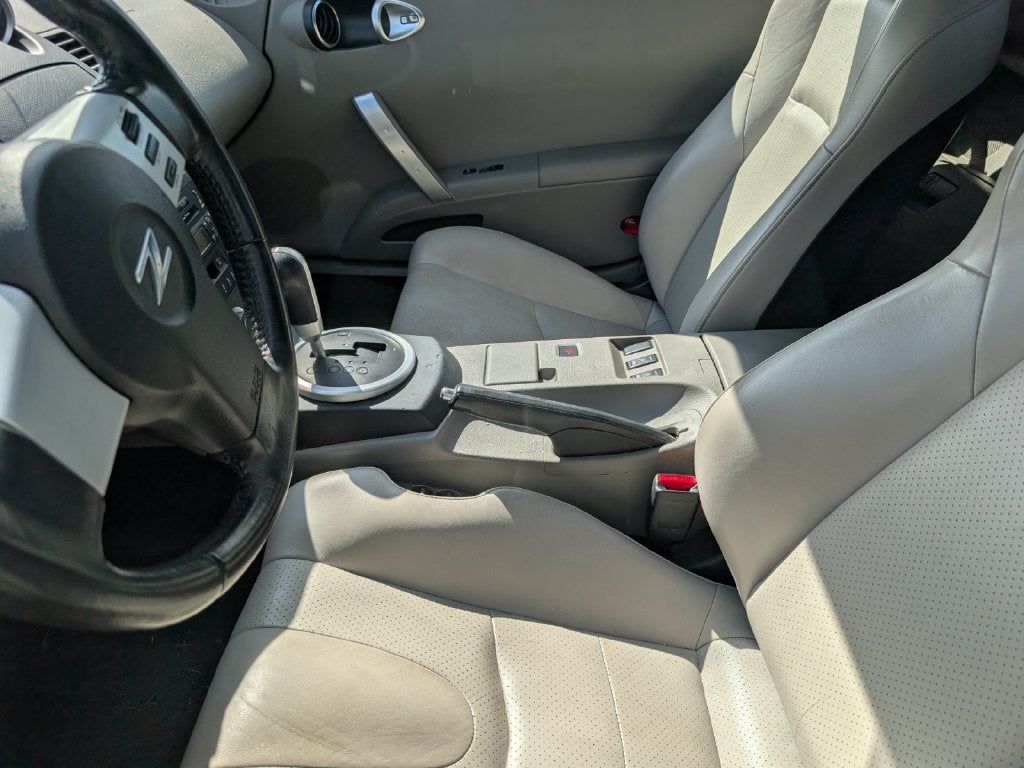 2005 Nissan 350Z Touring