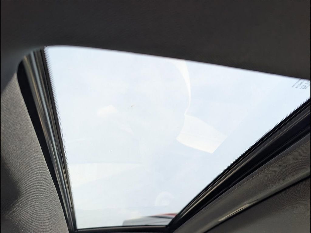 2022 INFINITI Q60 LUXE