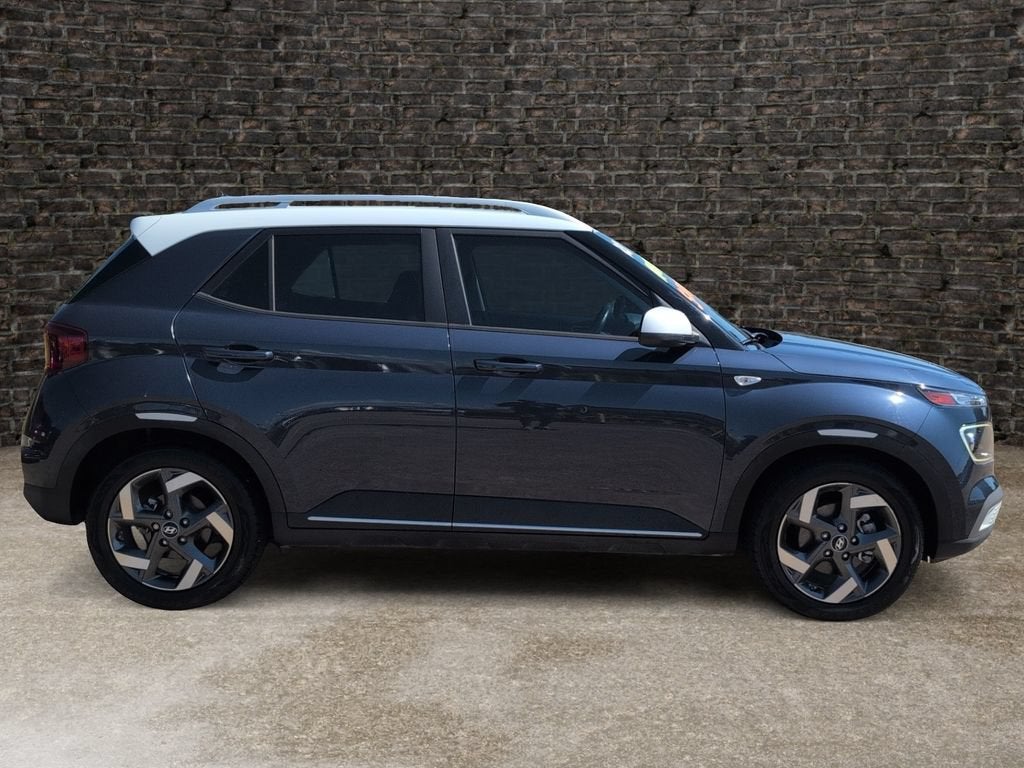2023 Hyundai Venue Limited