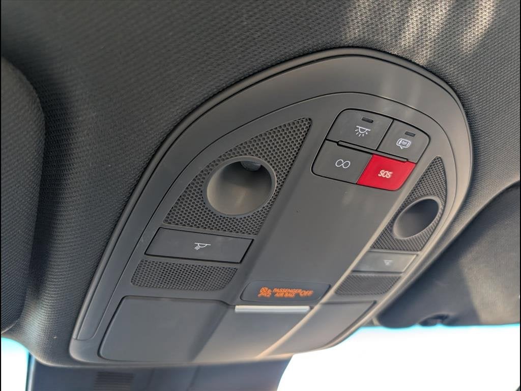 2024 Genesis G70 2.5T