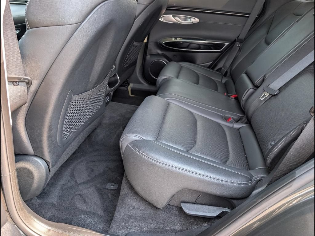 2025 Genesis GV70 2.5T AWD