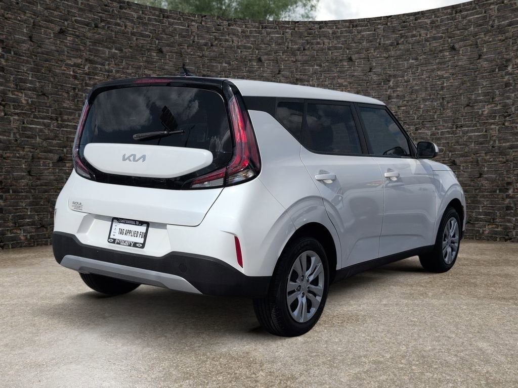 2024 Kia Soul LX