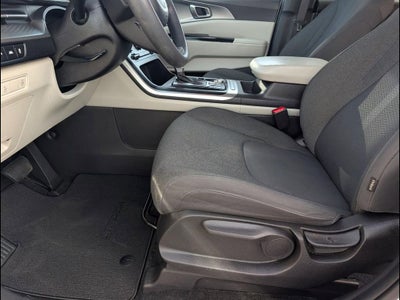 2024 Kia Carnival MPV LX