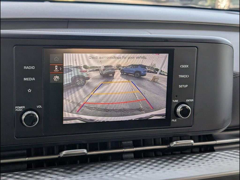 2024 Kia Carnival MPV LX