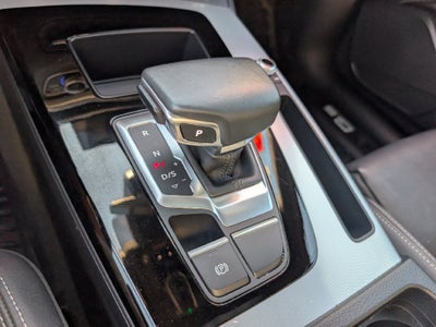 2025 Audi Q5 Premium 45 TFSI S line quattro
