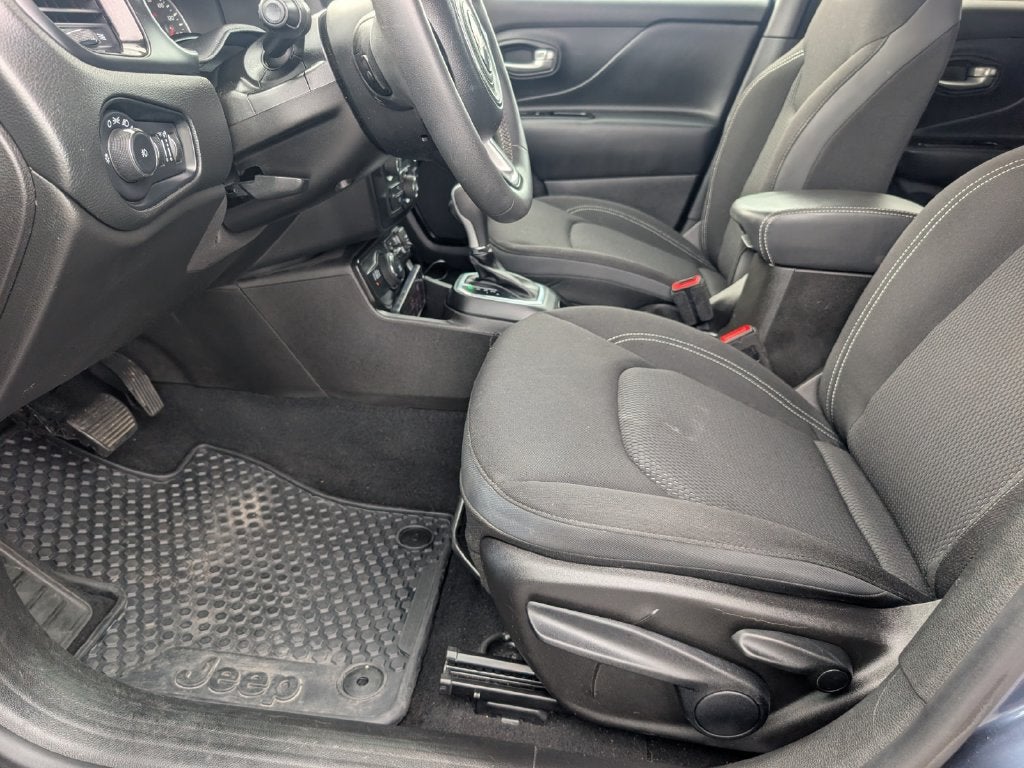 2023 Jeep Renegade Altitude 4x4